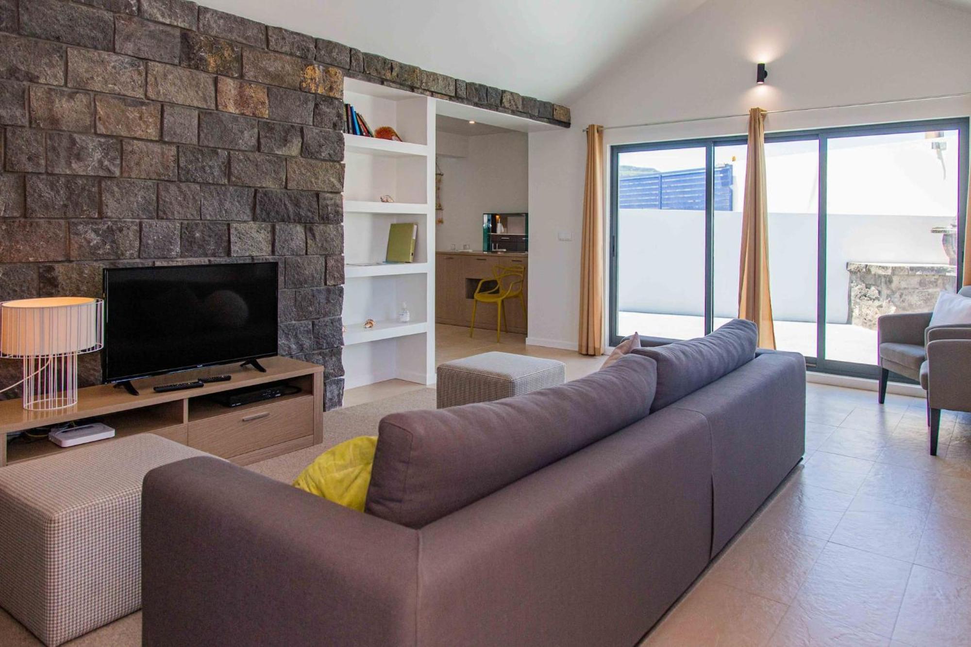 Mosteiros Beach House Buitenkant foto
