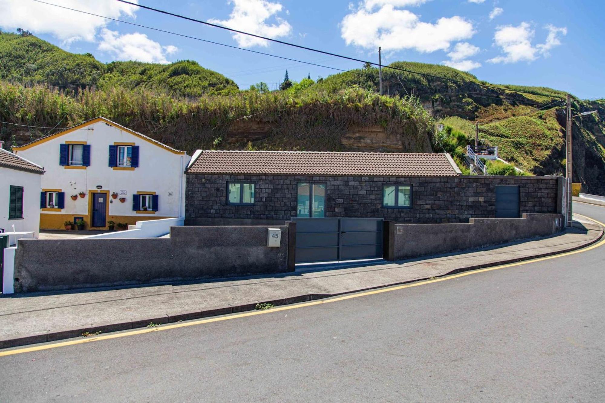 Mosteiros Beach House Buitenkant foto